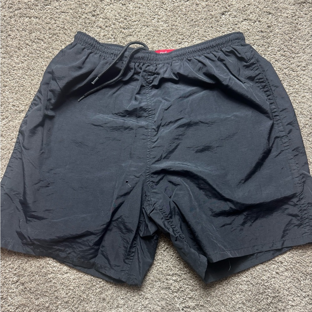 Supreme SS18 Arc Logo Water Short Black Logo 'Black White